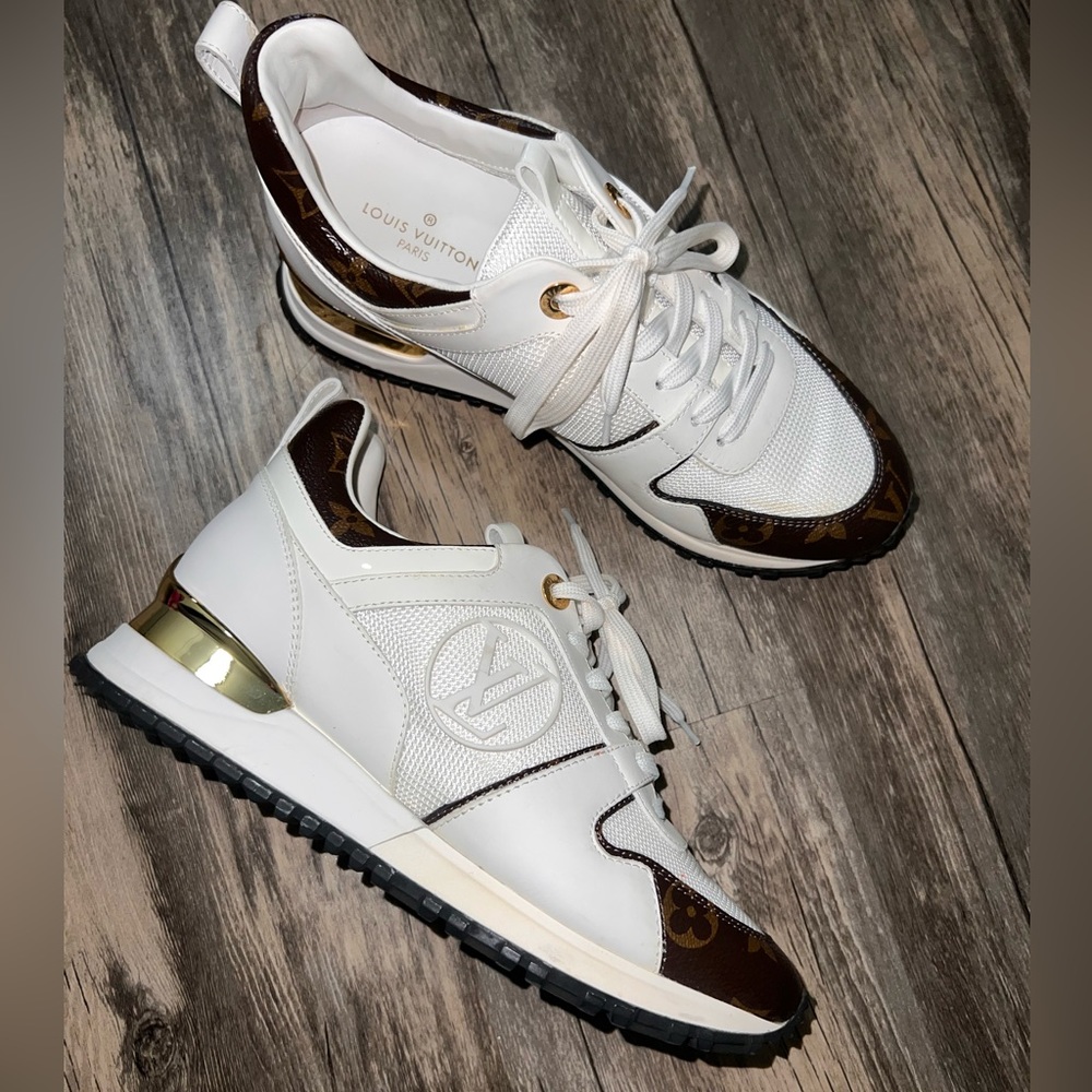 Women’s Louis Vuitton sneakers